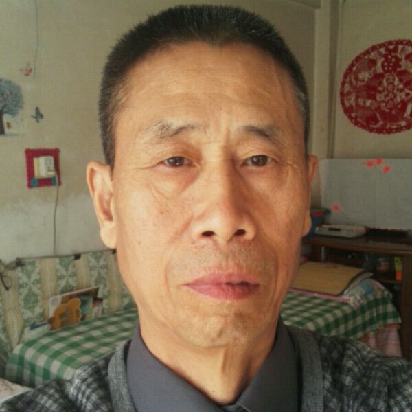 生动保卫眼睛的照片