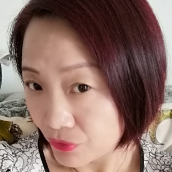 快乐与裙子的照片