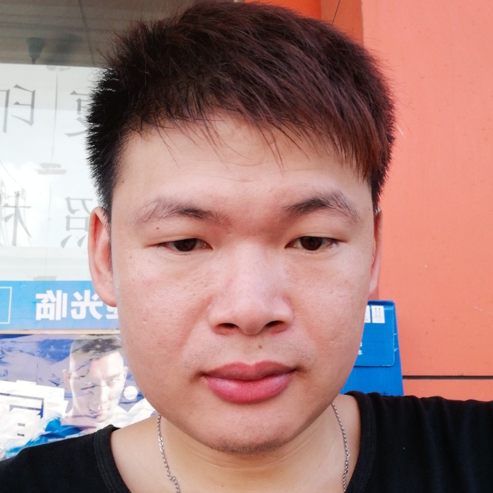 书本落寂的照片
