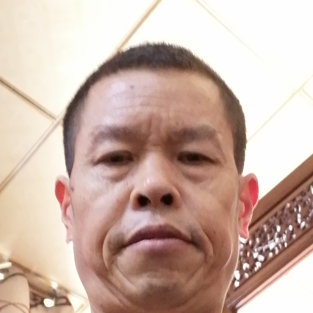 伍乐的照片