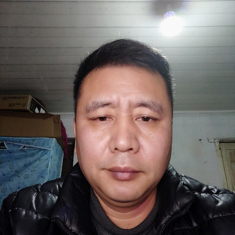 寻她梦的人的照片