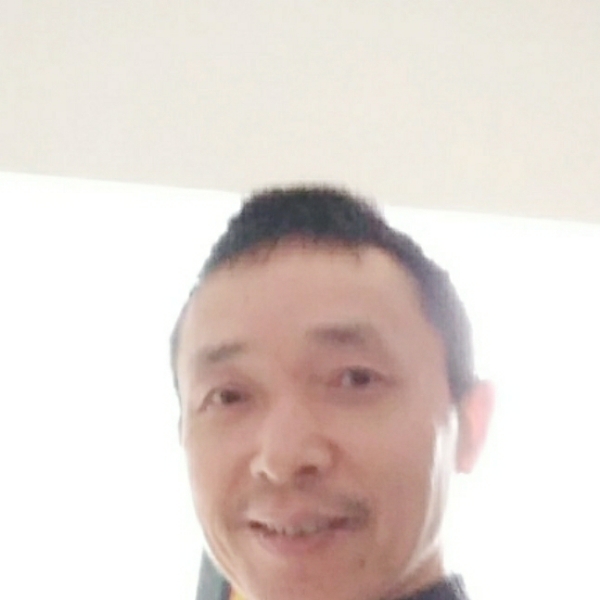 龙阿哥的照片