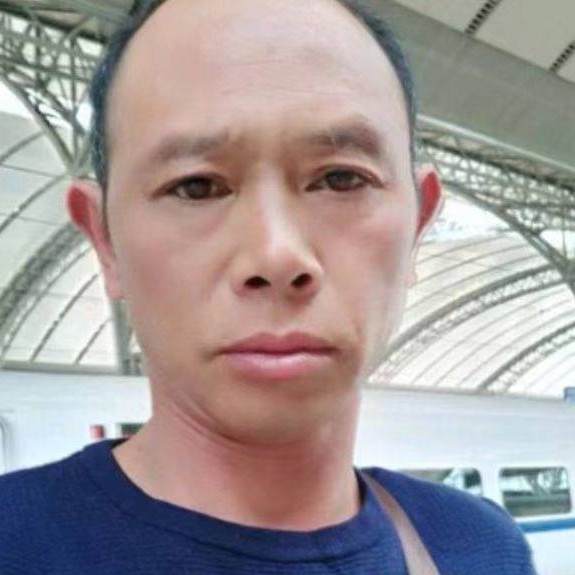 白羊倾心快乐的照片