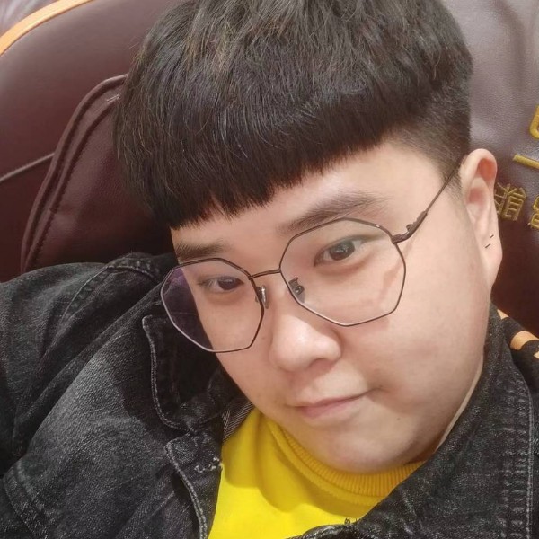 我宠着你。的照片