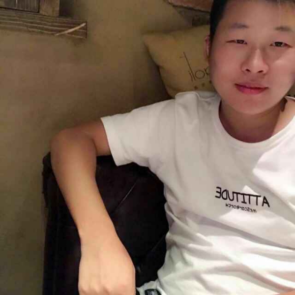 是女的就行的照片
