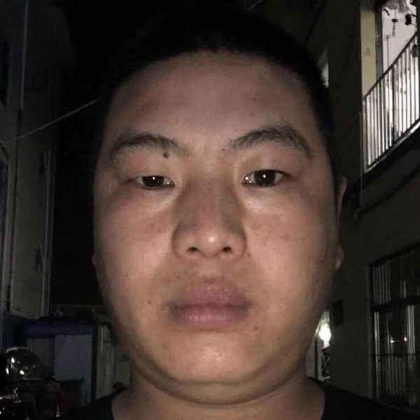 可乐打开心的照片