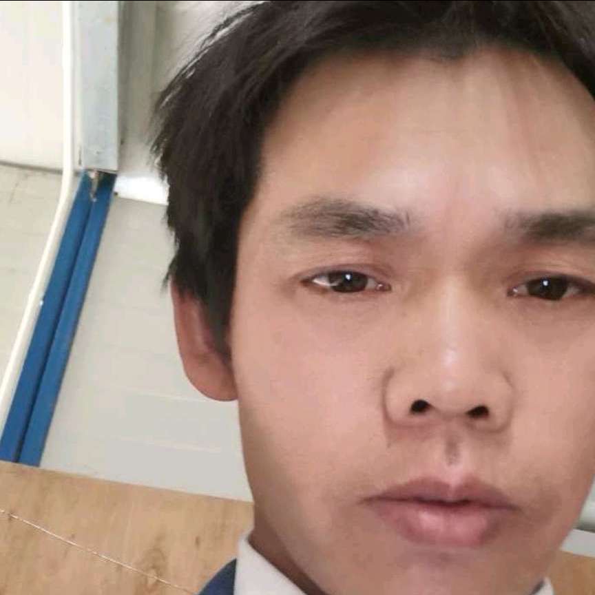 高挑爱的照片