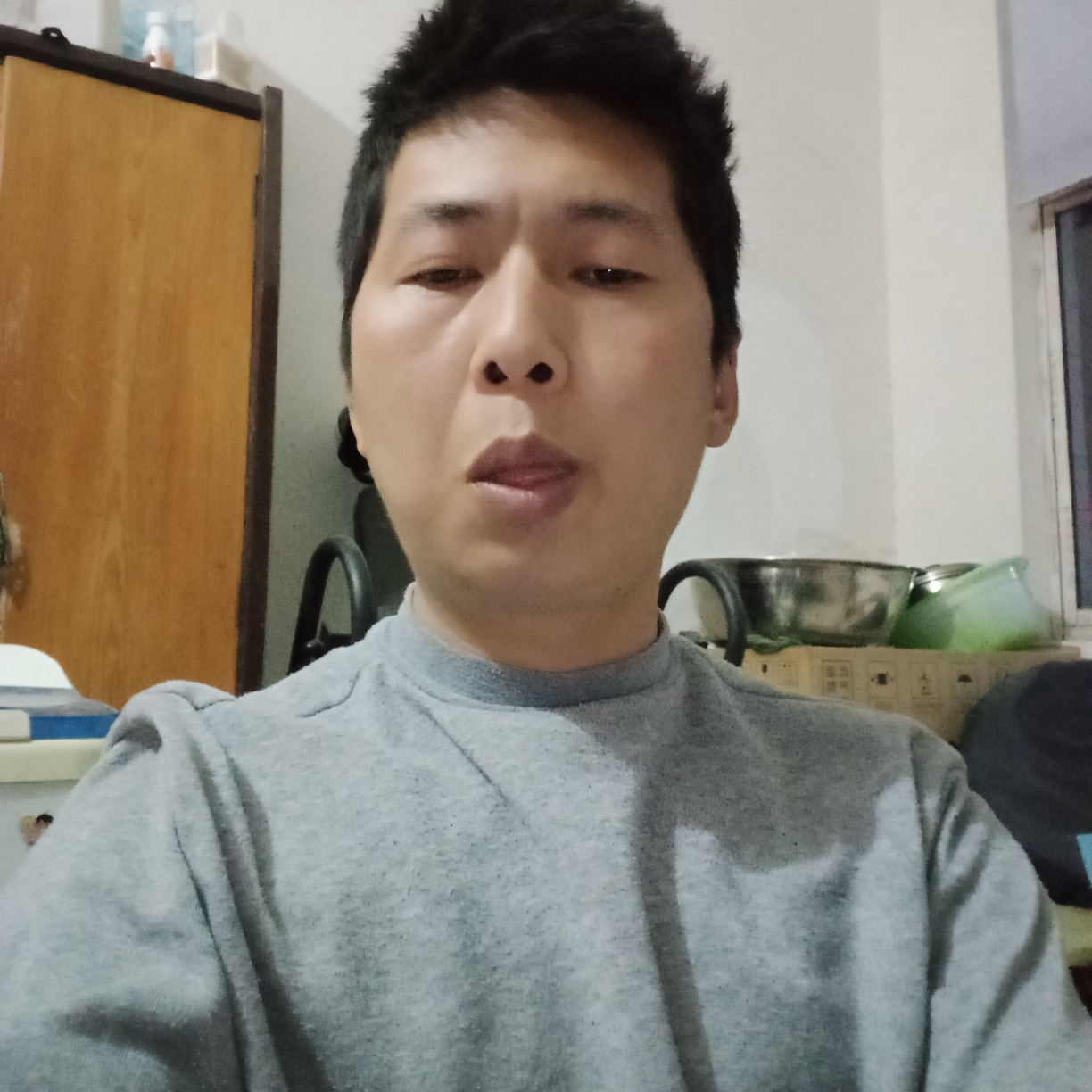 少女愿唯一的的照片