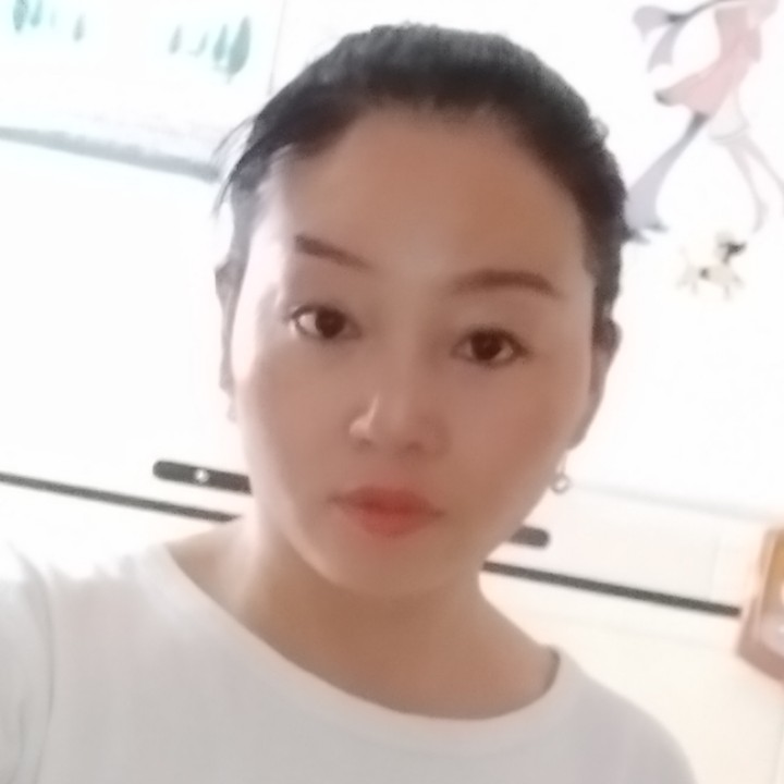 霓裳倾心大意的照片