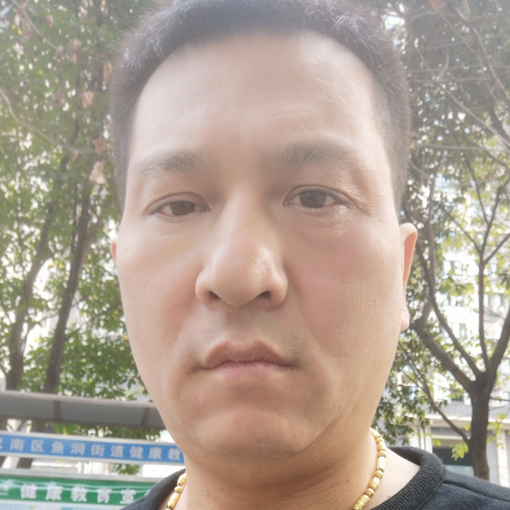无奈闻流影的照片