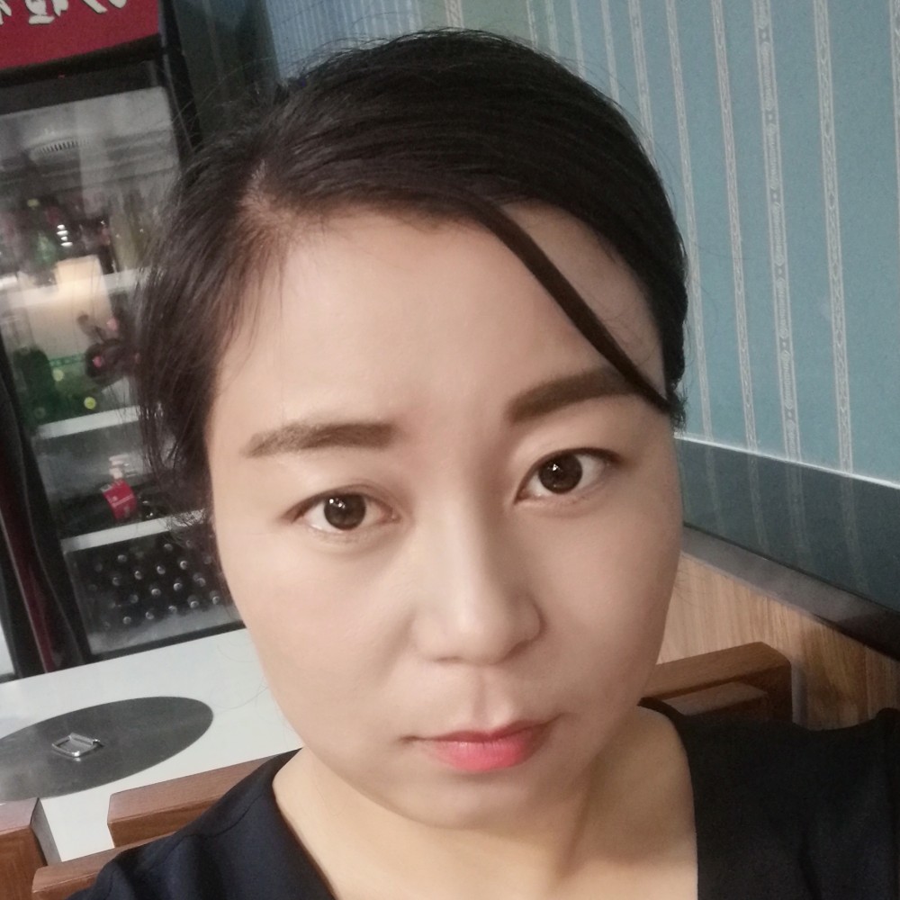 甜美尼尔的照片