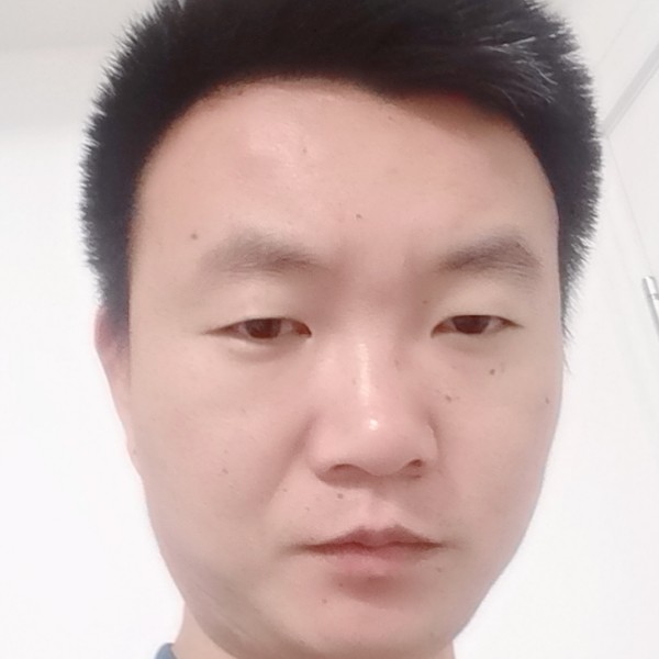 花香两岸笑春风的照片