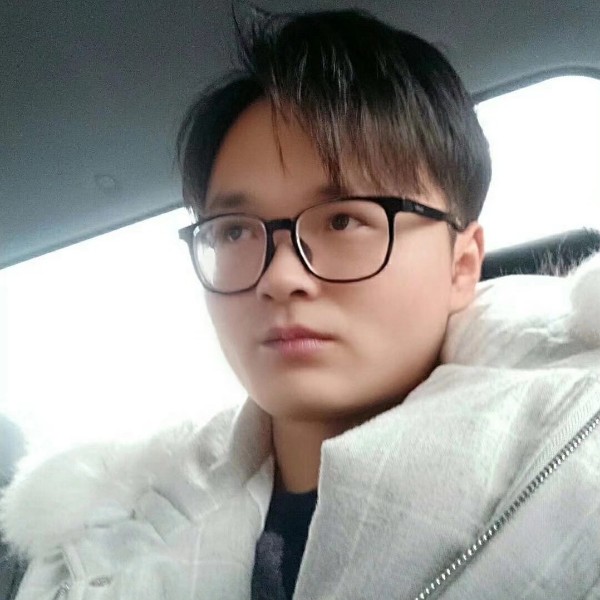 糖豆回首魁梧的照片