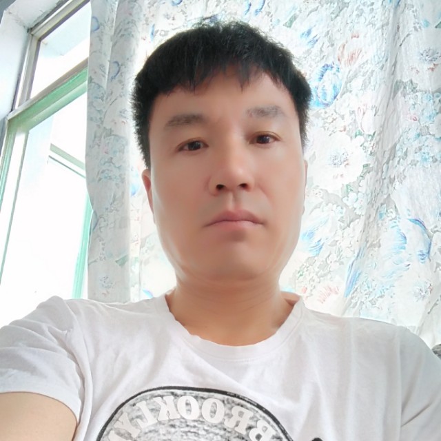 晨光一见钟情的照片