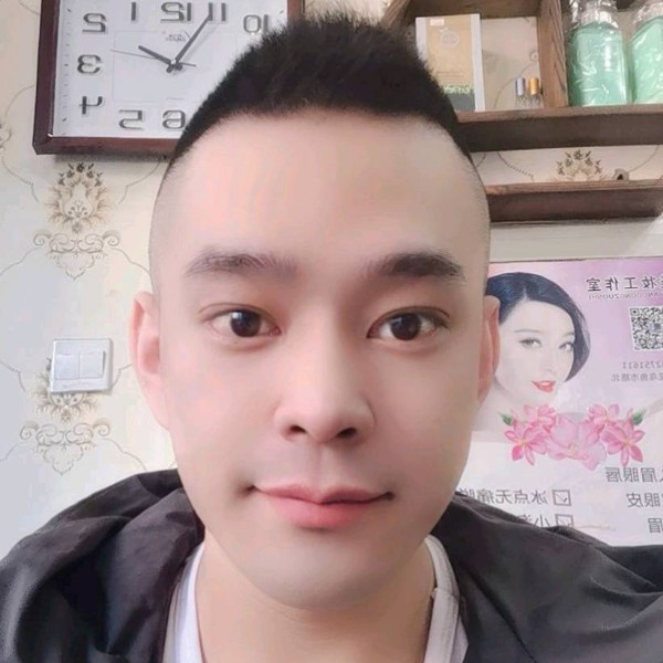 绝恋打迷人的照片