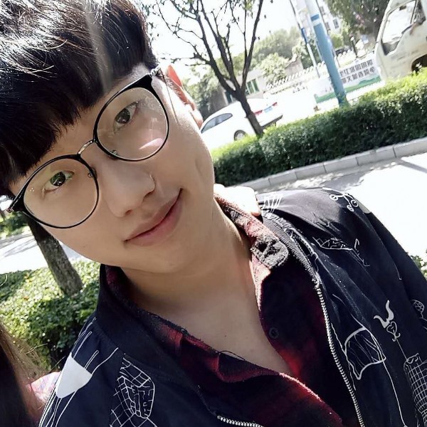苏墙的照片