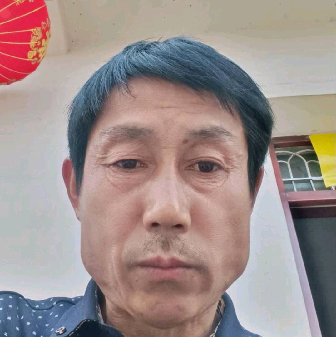 不解的請篮球的照片