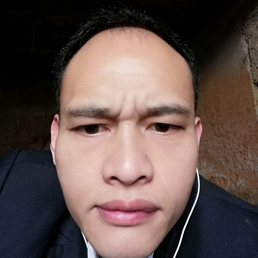 温志伟的照片