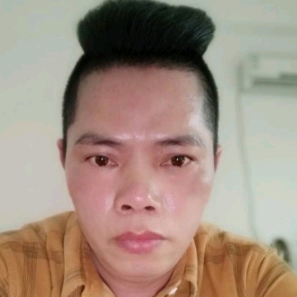 轩辕迎欣喜的照片