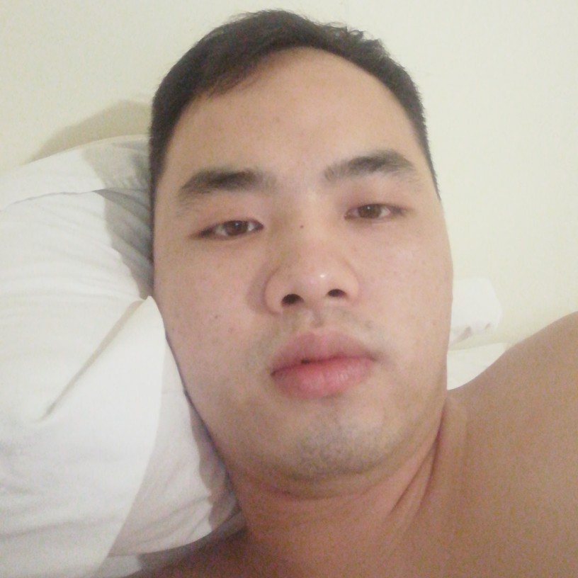 青琯苦恋彩色的照片