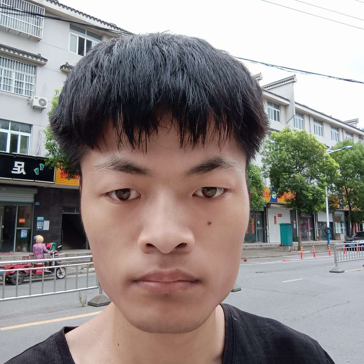 灬落叶彡随风的照片