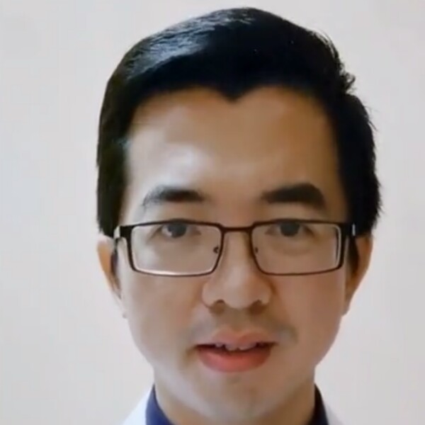 龙太爵的照片