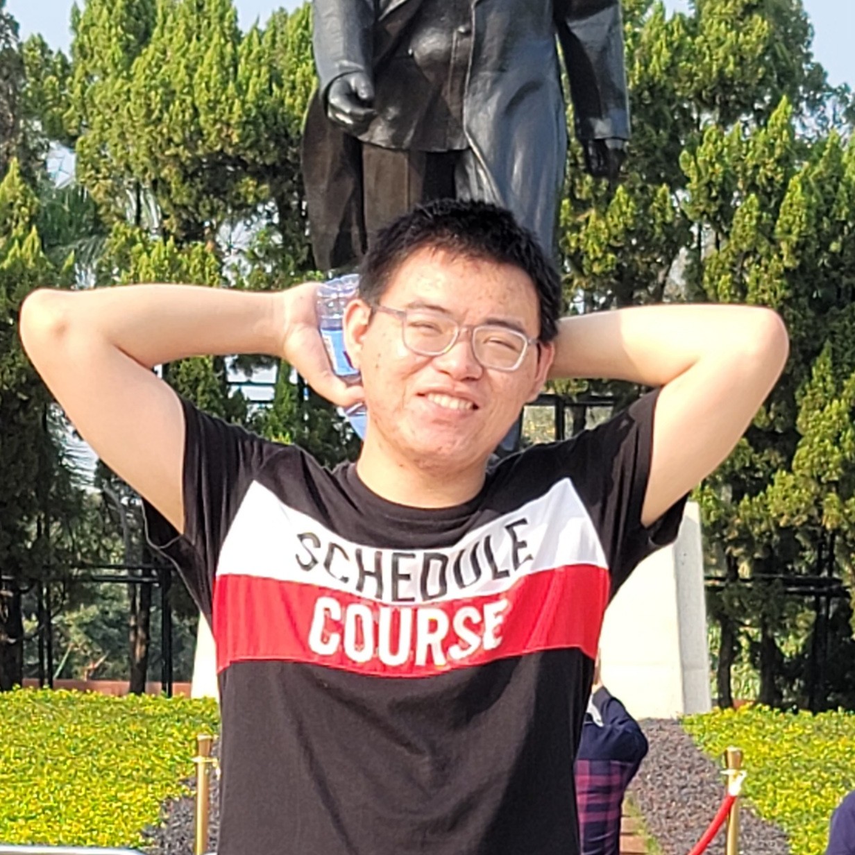 李运来01的照片