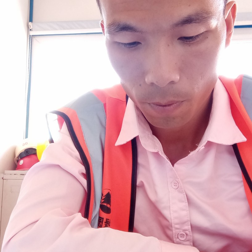 梦高高的照片