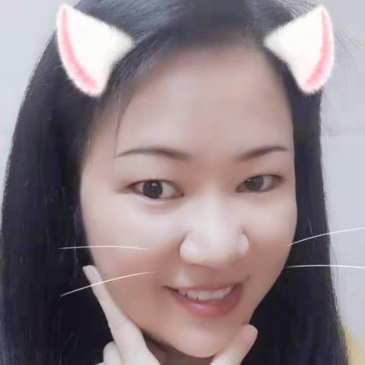 枕头回眸发嗲的照片
