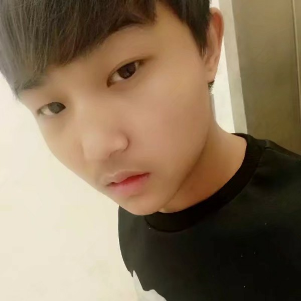 辰子傲的照片