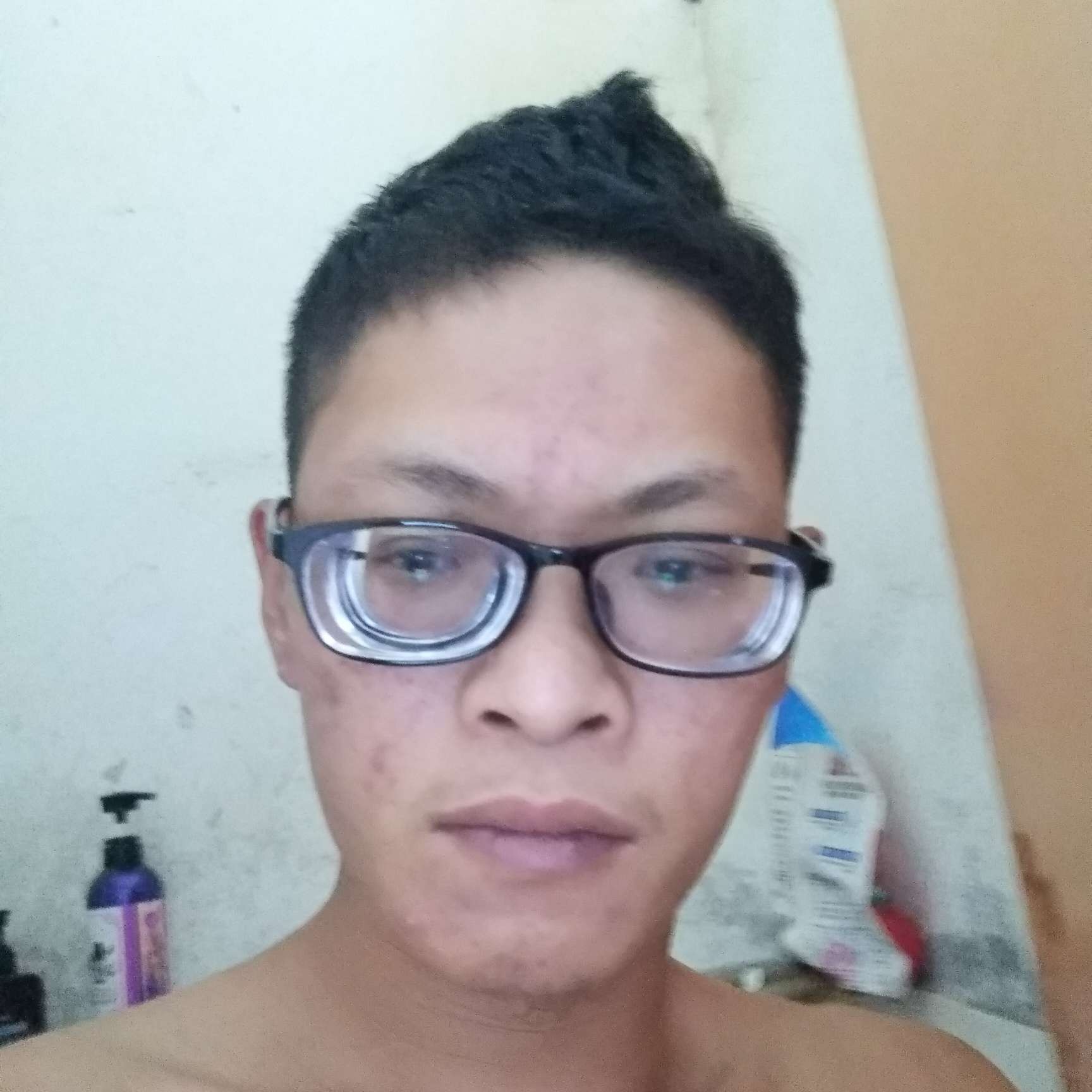 积极等待果汁的照片