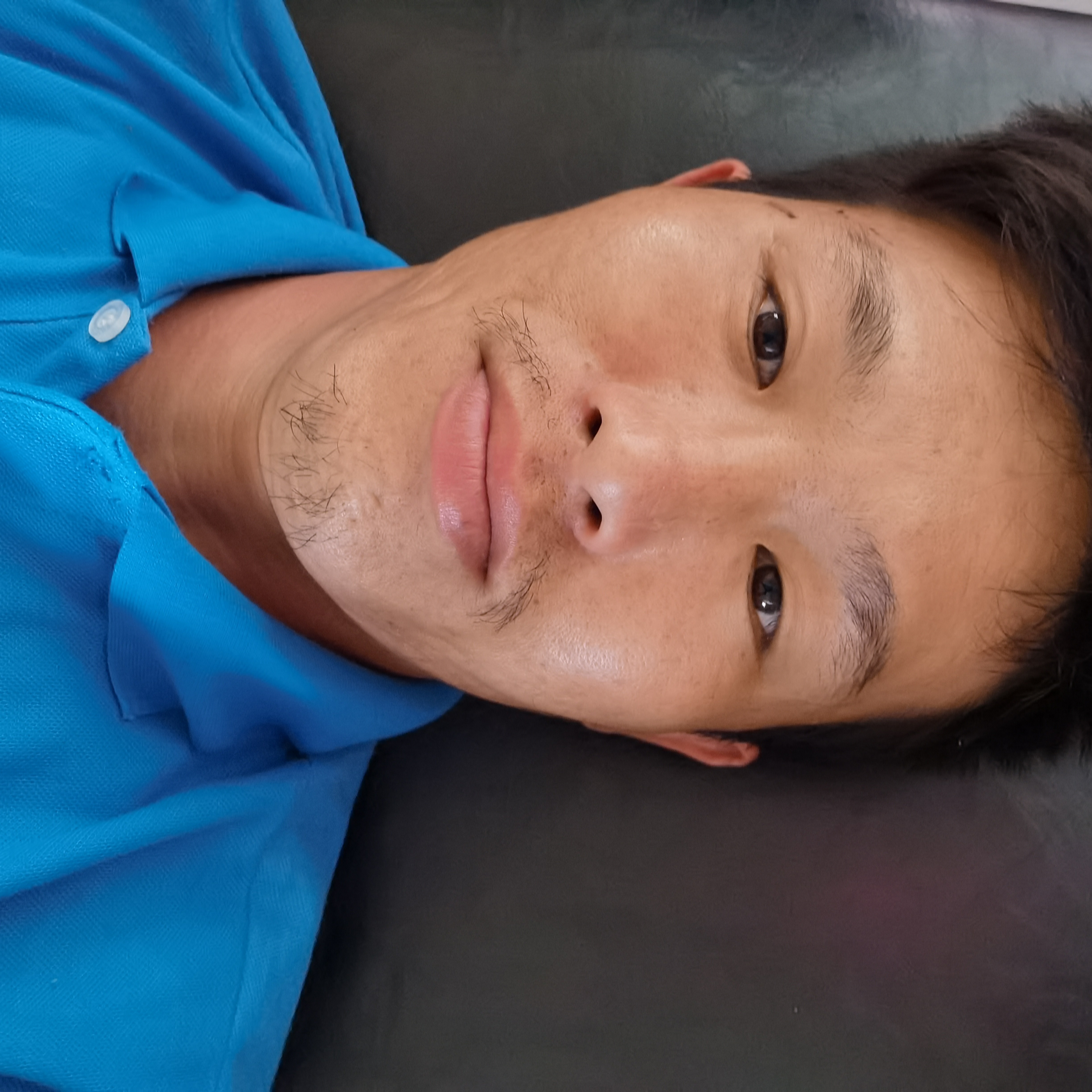 动听爱恋冷风的照片