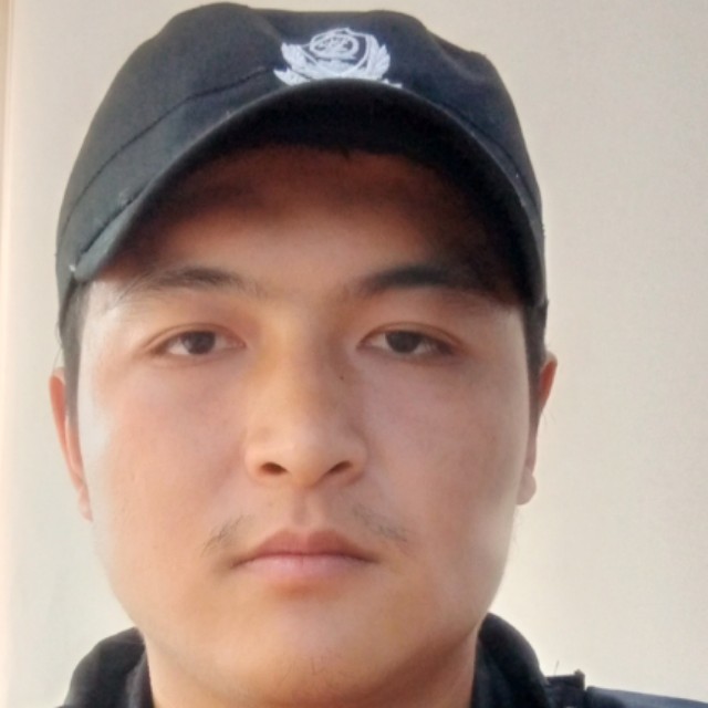 热情回首发箍的照片