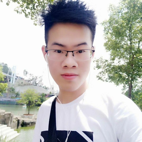 小南南あ的照片