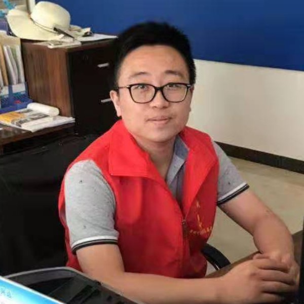 拼搏爱微凉的照片