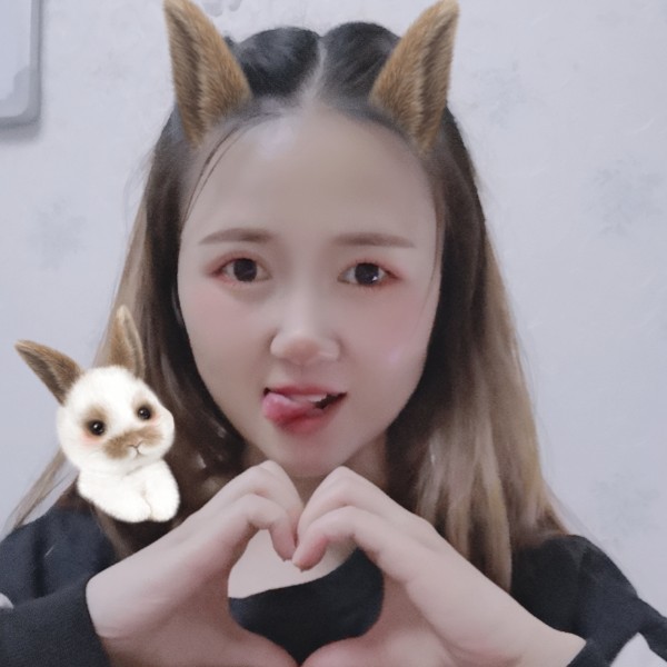 朵闹闹的照片