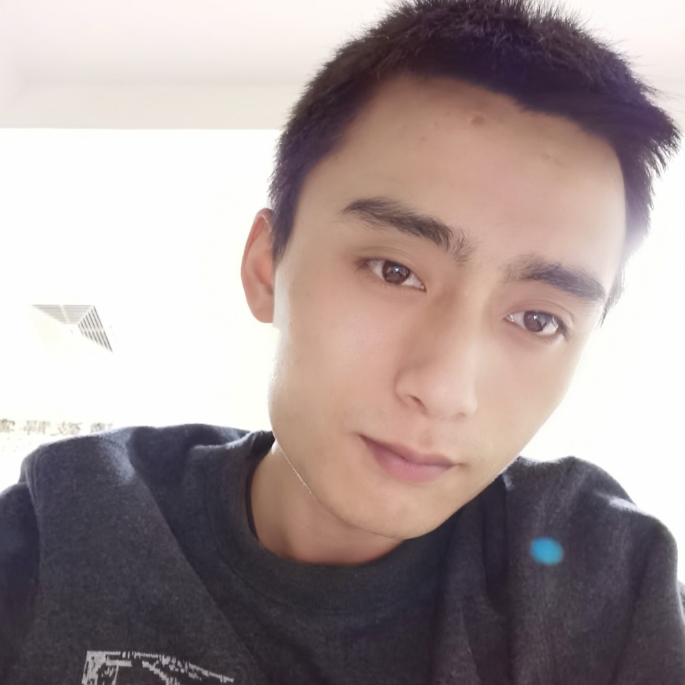 雪糕等于俏皮的照片