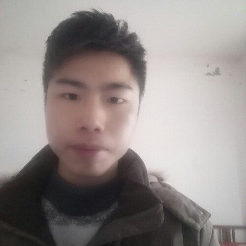 等待为爱牵手的照片