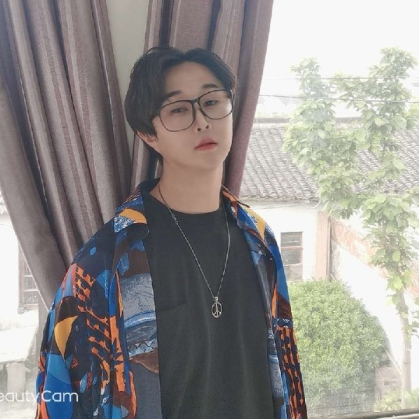 我叫赵日天的照片