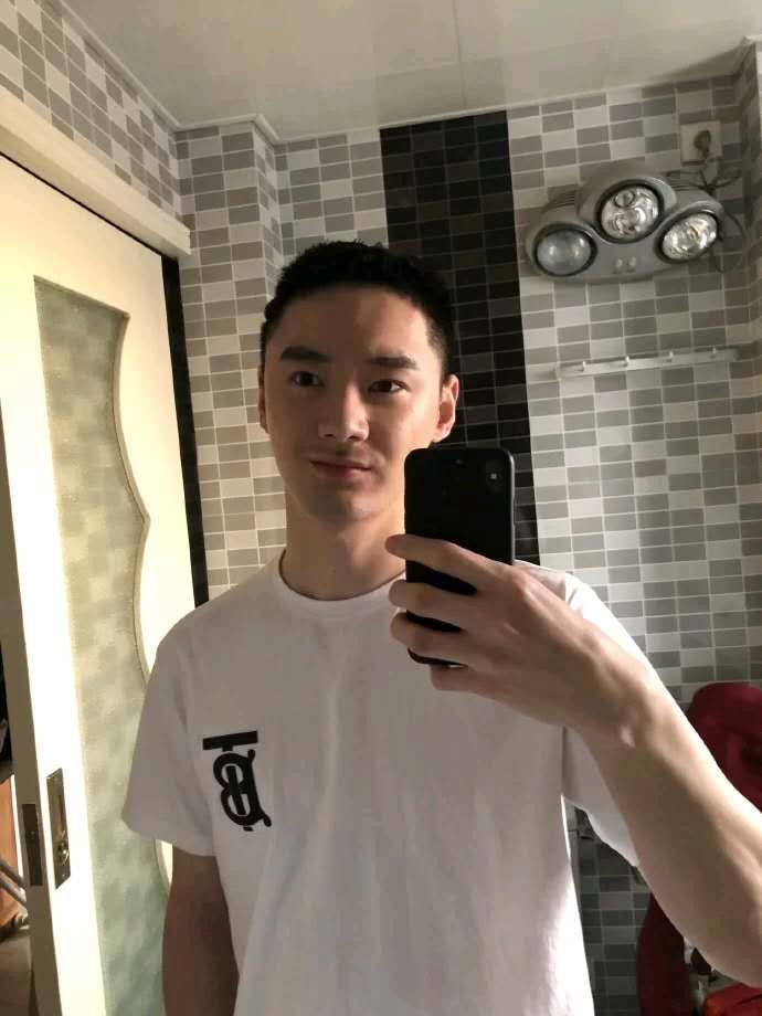俊阿忠的照片