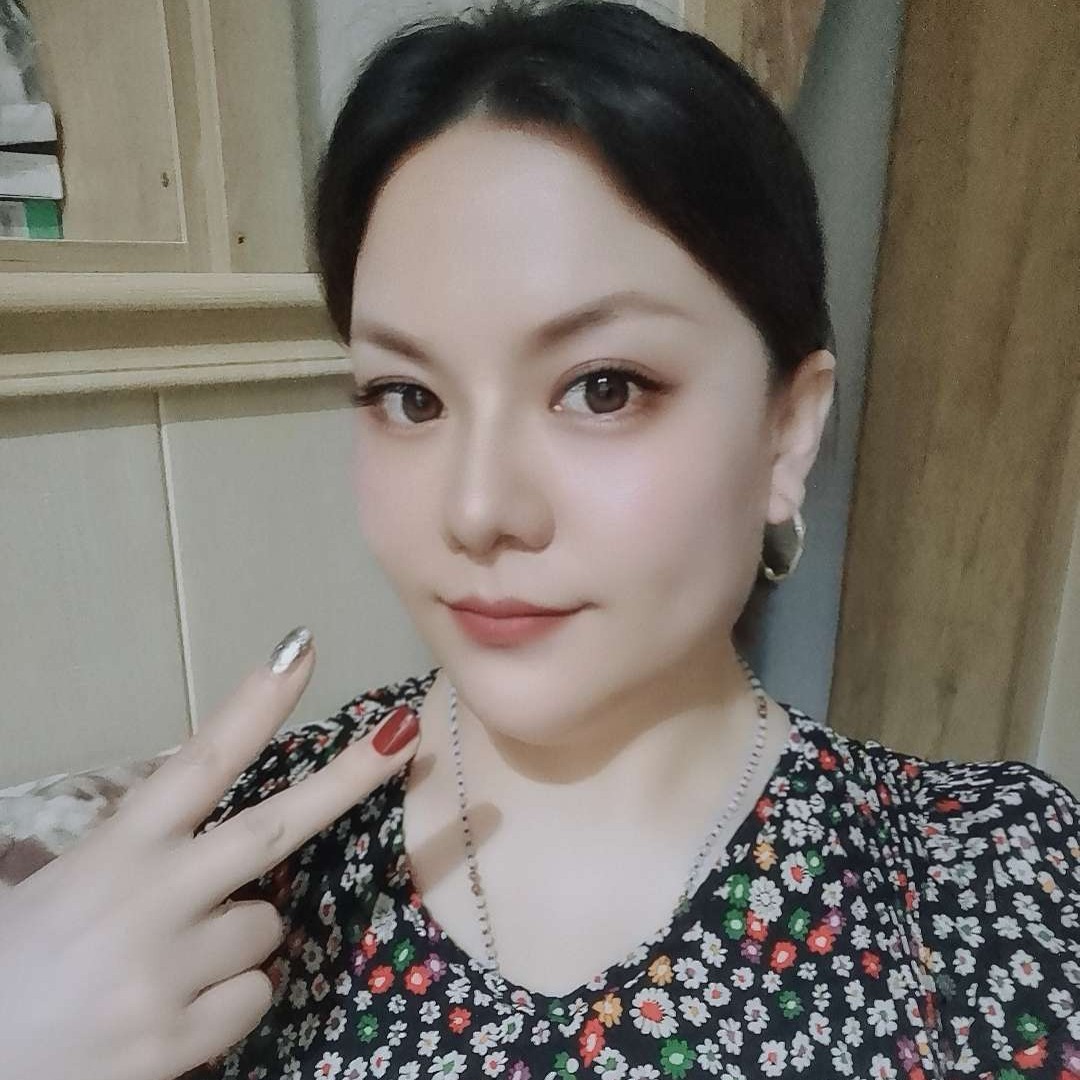 臭肉肉的照片