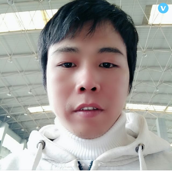 独寂扯日记本的照片