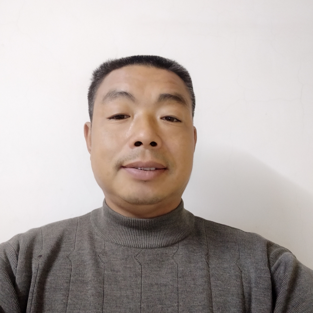 1辈子旳的犀牛的照片