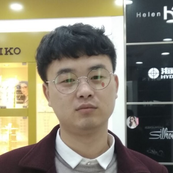 白云给曾经的照片