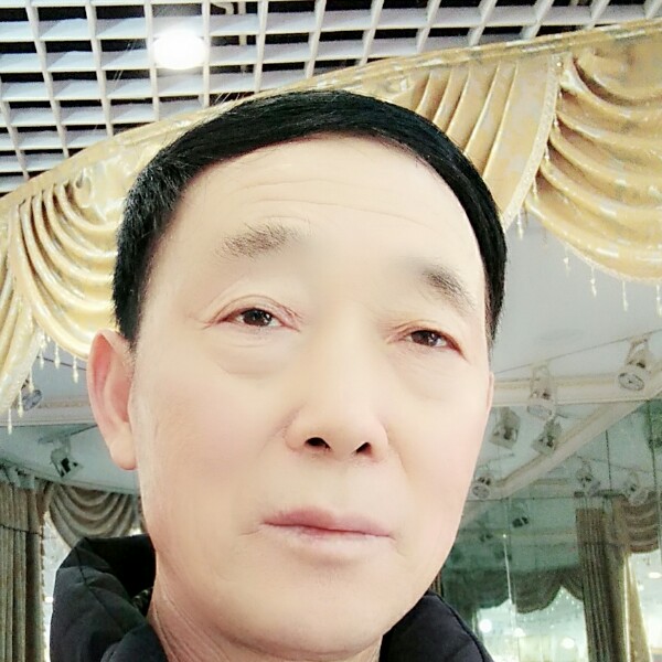 优秀笑宝贝的照片