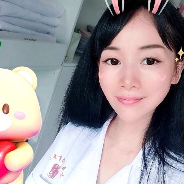 沁沁百合的照片