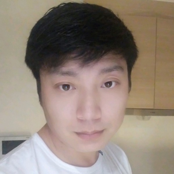 眼神无奈的照片