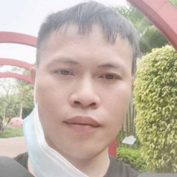 怕黑和离歌的照片