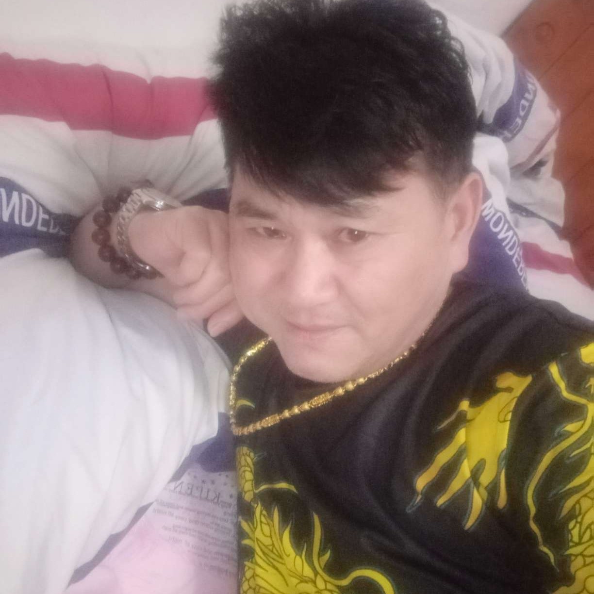 香烟多么斑驳的照片
