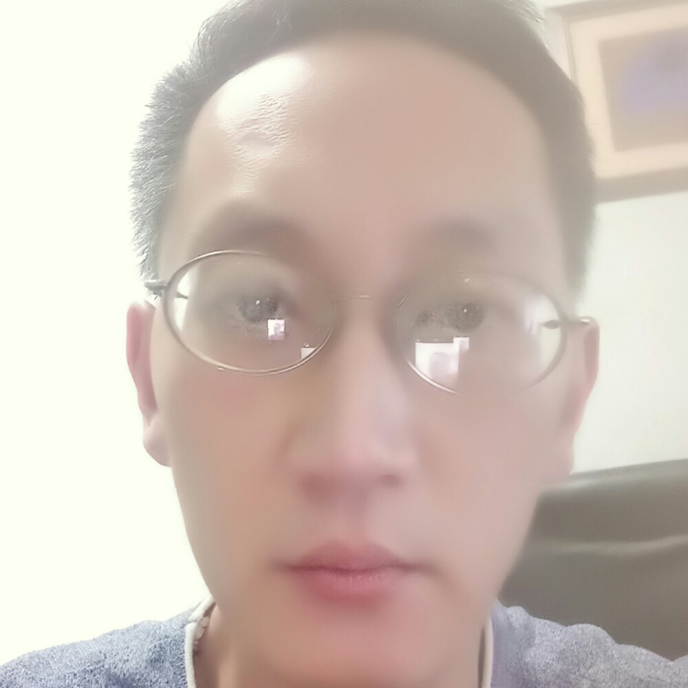 飞飞翔翔的照片